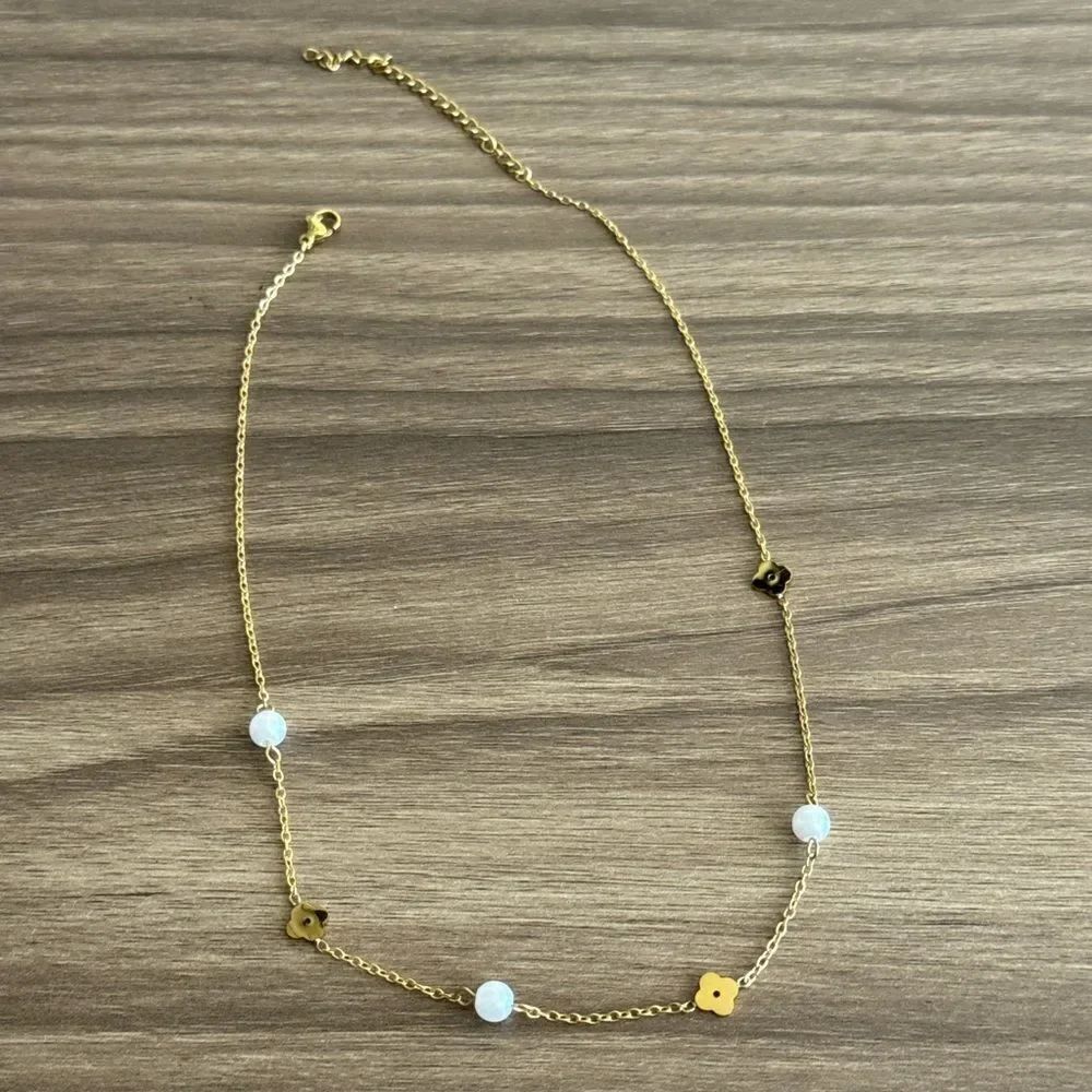 Flower Necklace Q827